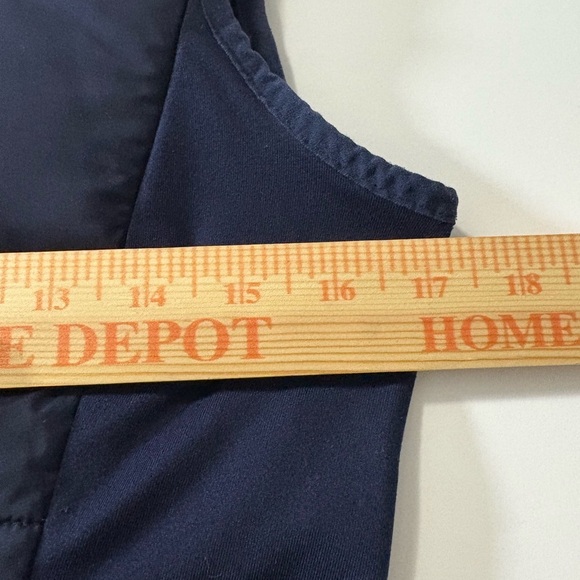 Zella Coco Hybrid Zelfusion Puffer
Vest. Navy Sleeveless Fleece Moisture Wicking - Picture 7 of 14